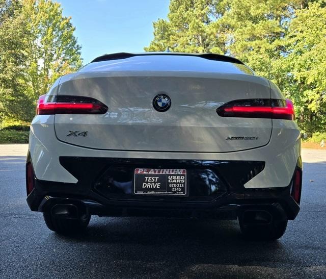 2022 BMW X4