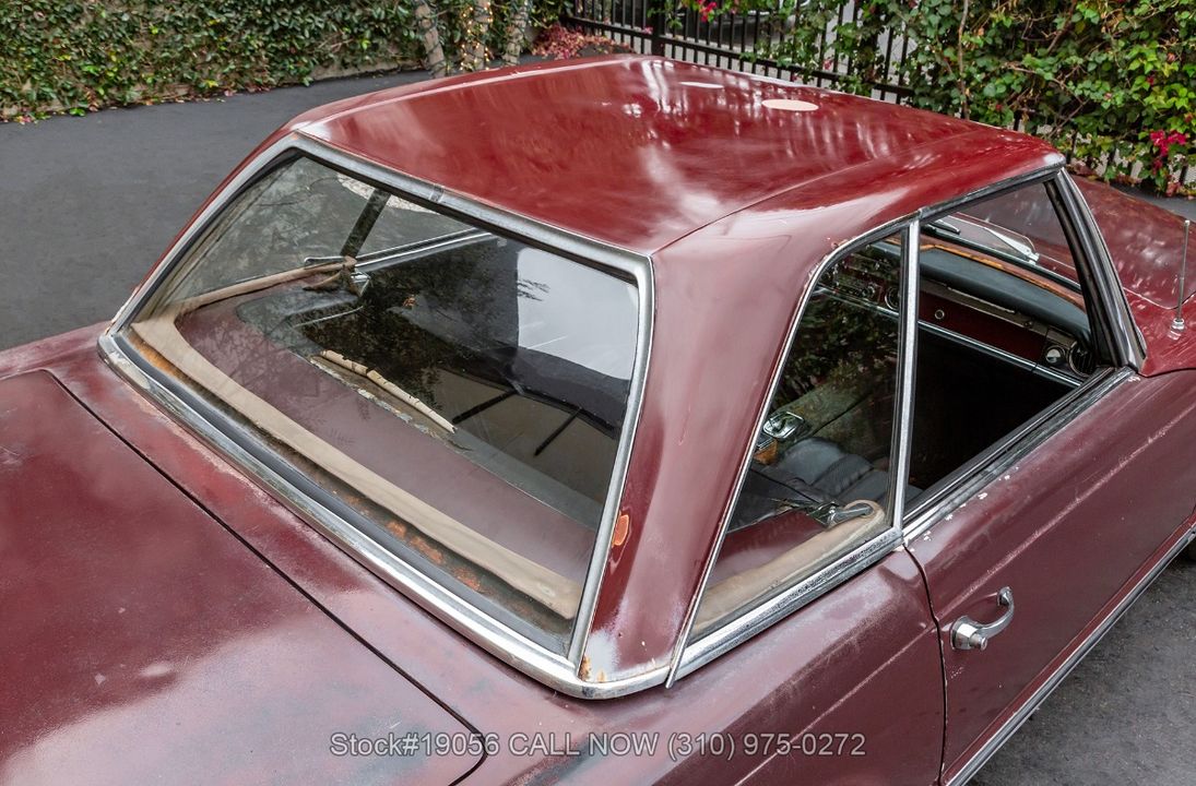 1967 Mercedes-Benz 230SL