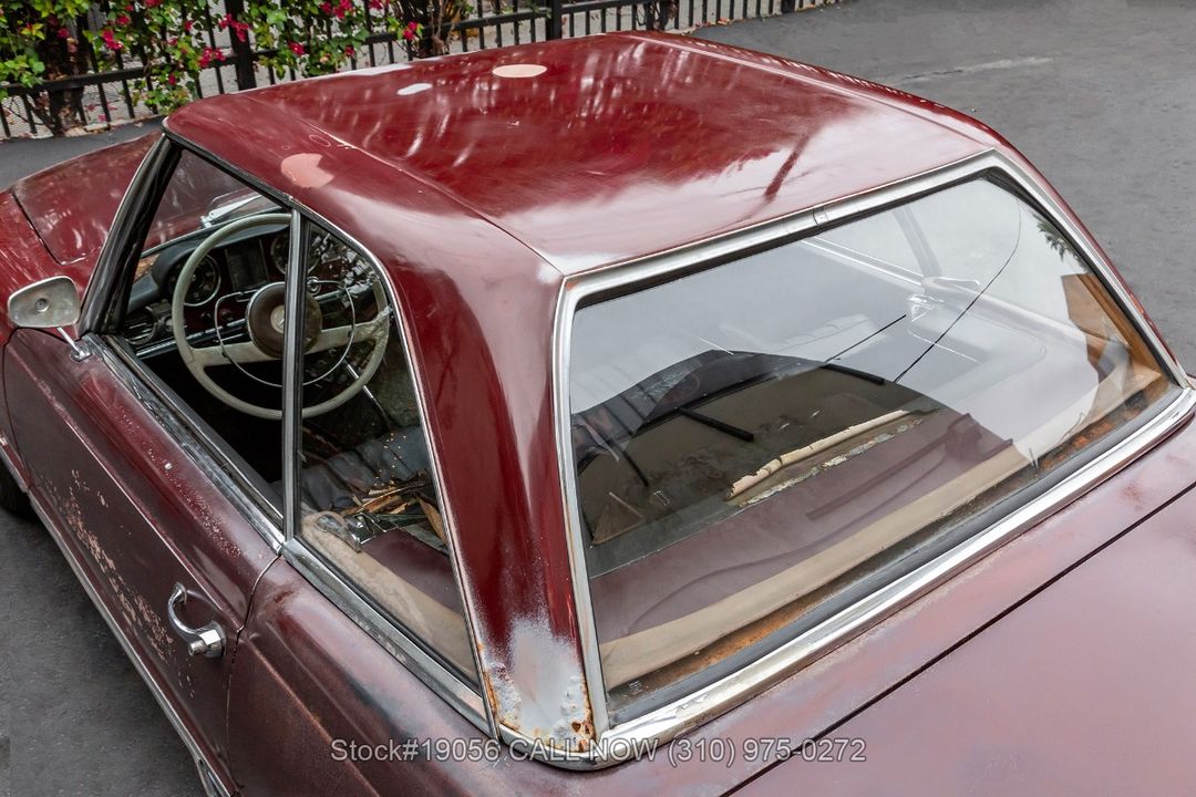 1967 Mercedes-Benz 230SL
