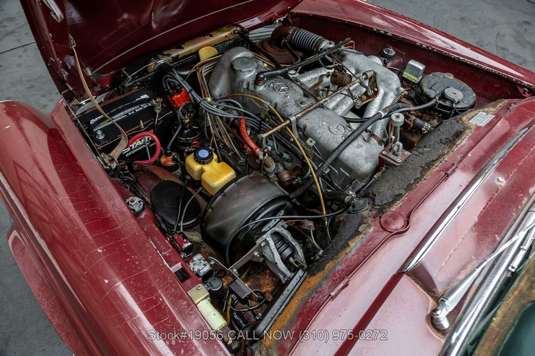 1967 Mercedes-Benz 230SL