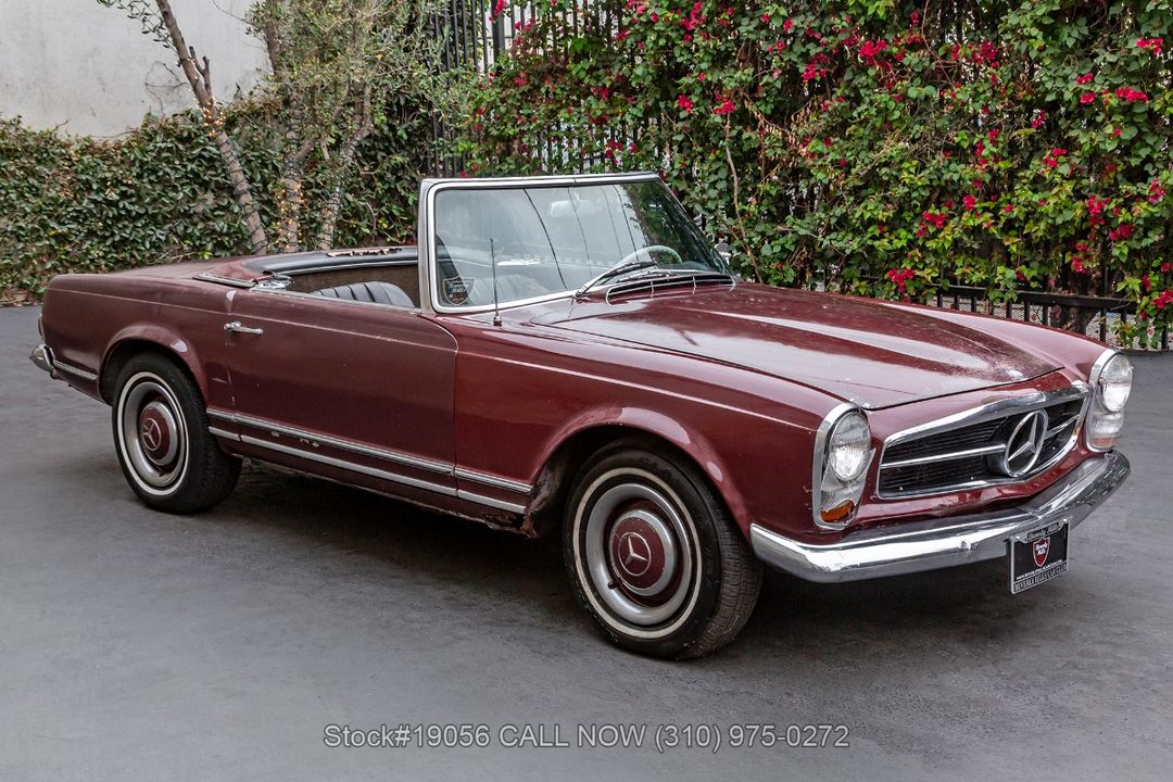 1967 Mercedes-Benz 230SL