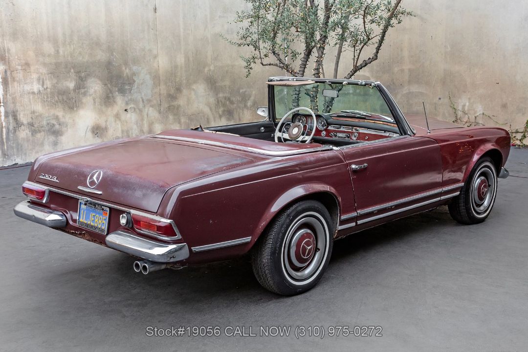 1967 Mercedes-Benz 230SL