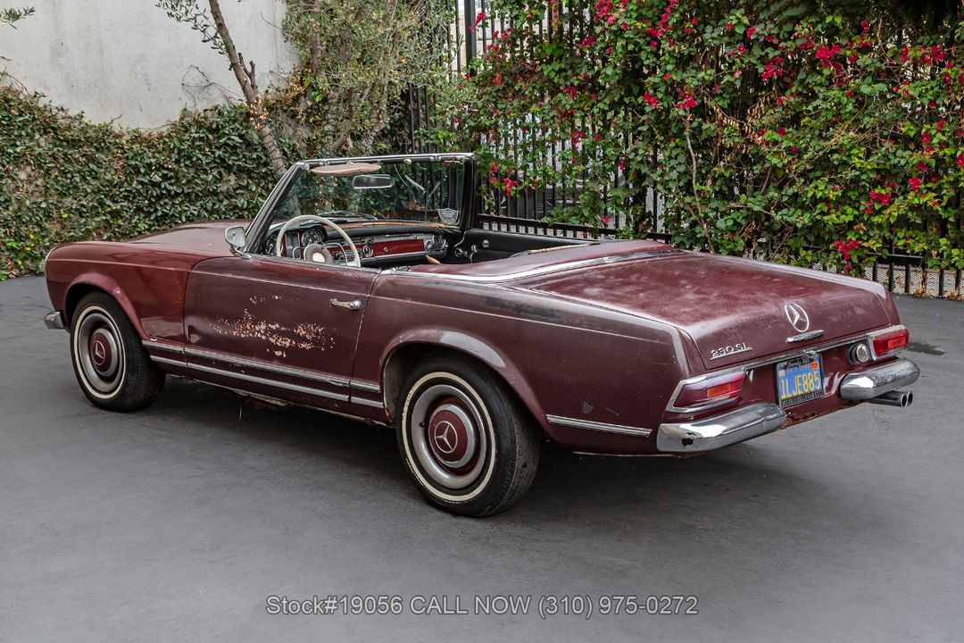 1967 Mercedes-Benz 230SL