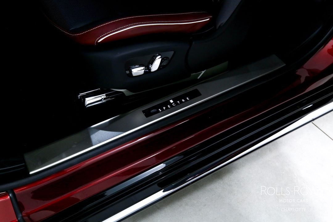 2024 Rolls-Royce Spectre