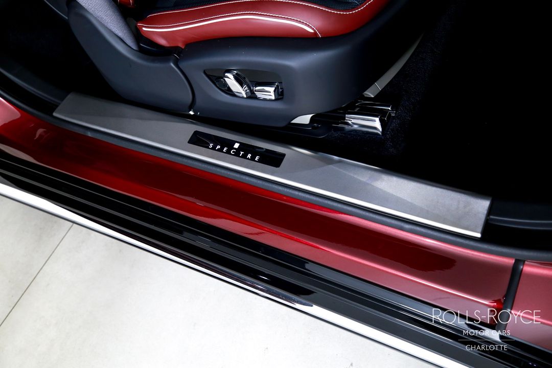 2024 Rolls-Royce Spectre