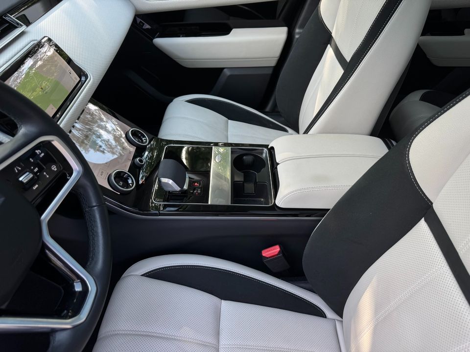 2023 Land Rover Range Rover Velar