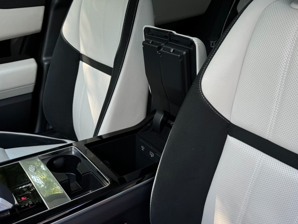 2023 Land Rover Range Rover Velar