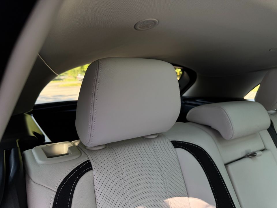 2023 Land Rover Range Rover Velar