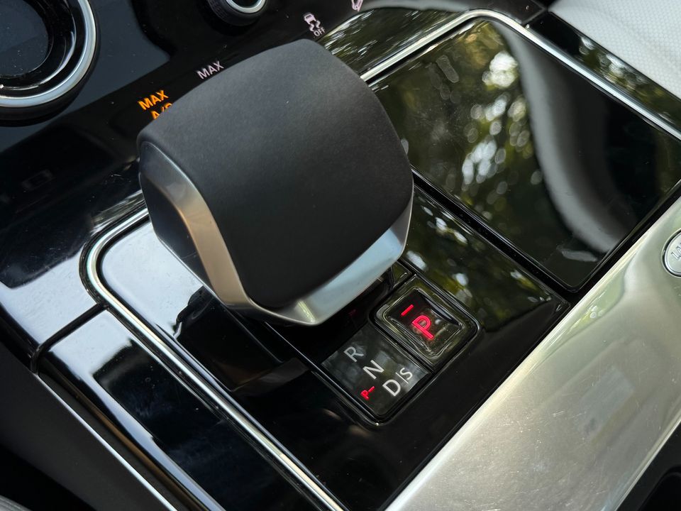 2023 Land Rover Range Rover Velar