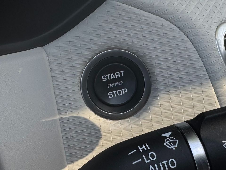 2023 Land Rover Range Rover Velar