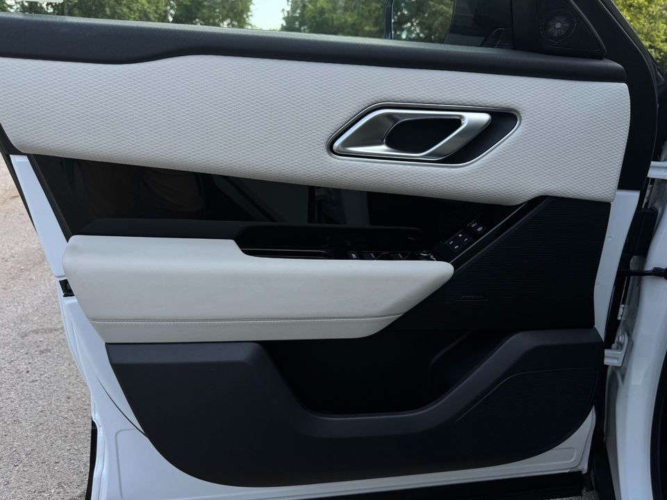 2023 Land Rover Range Rover Velar