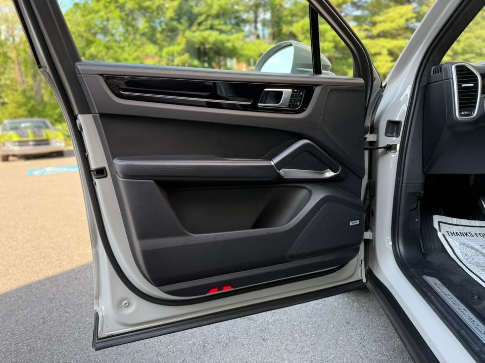 2021 Porsche Cayenne