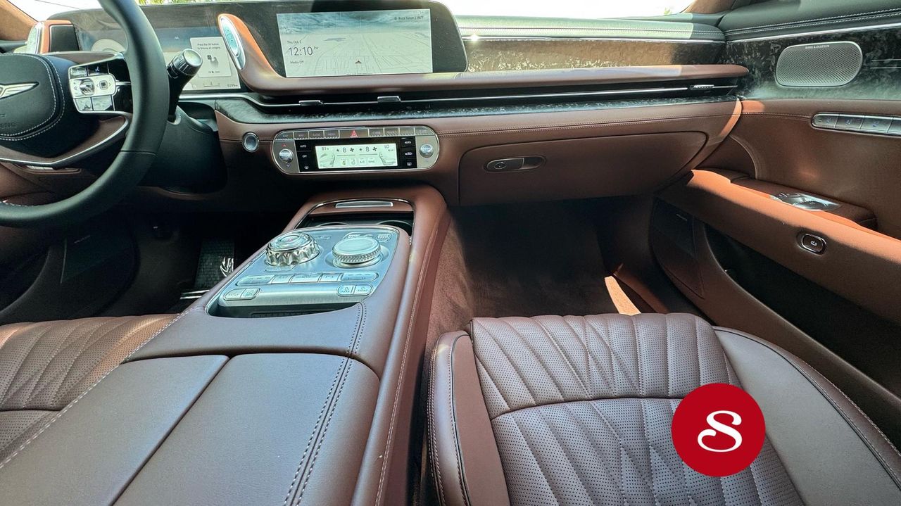 2025 Genesis G90