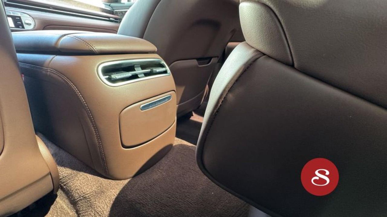 2025 Genesis G90