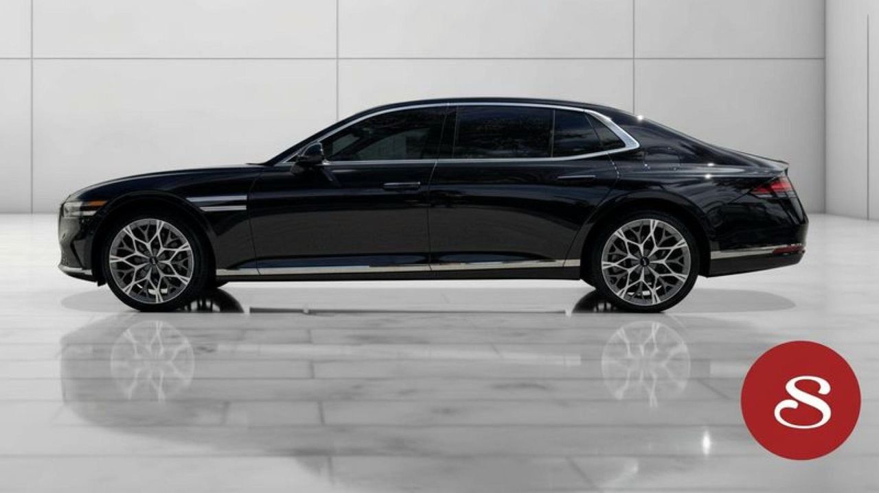 2025 Genesis G90