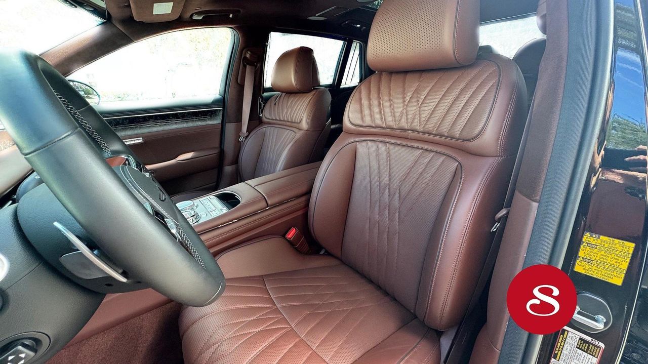 2025 Genesis G90