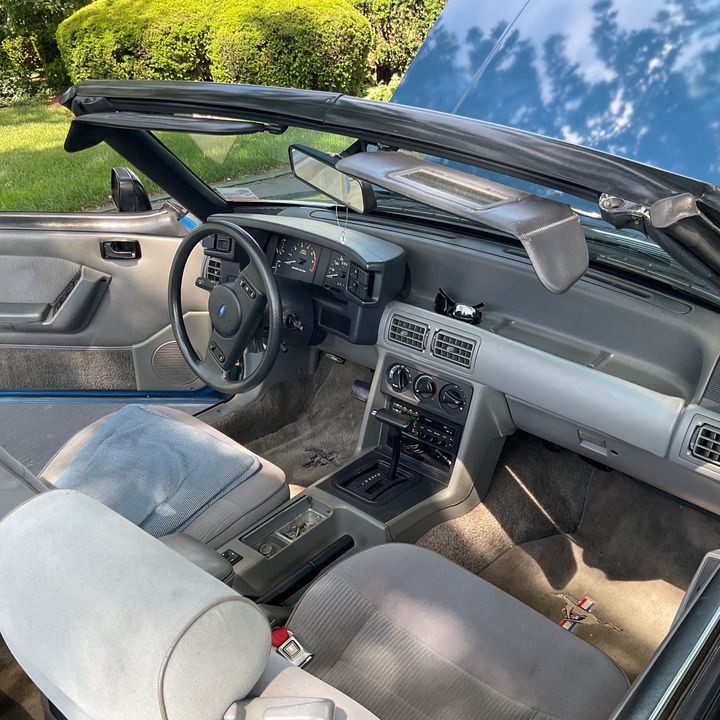 1988 Ford Mustang LX