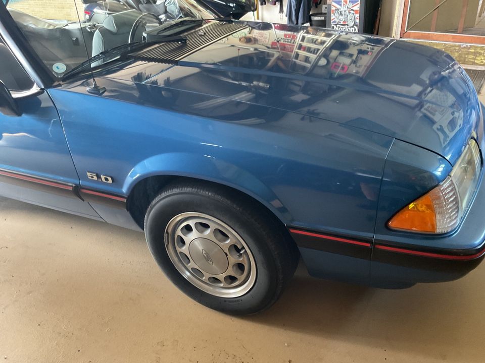 1988 Ford Mustang LX