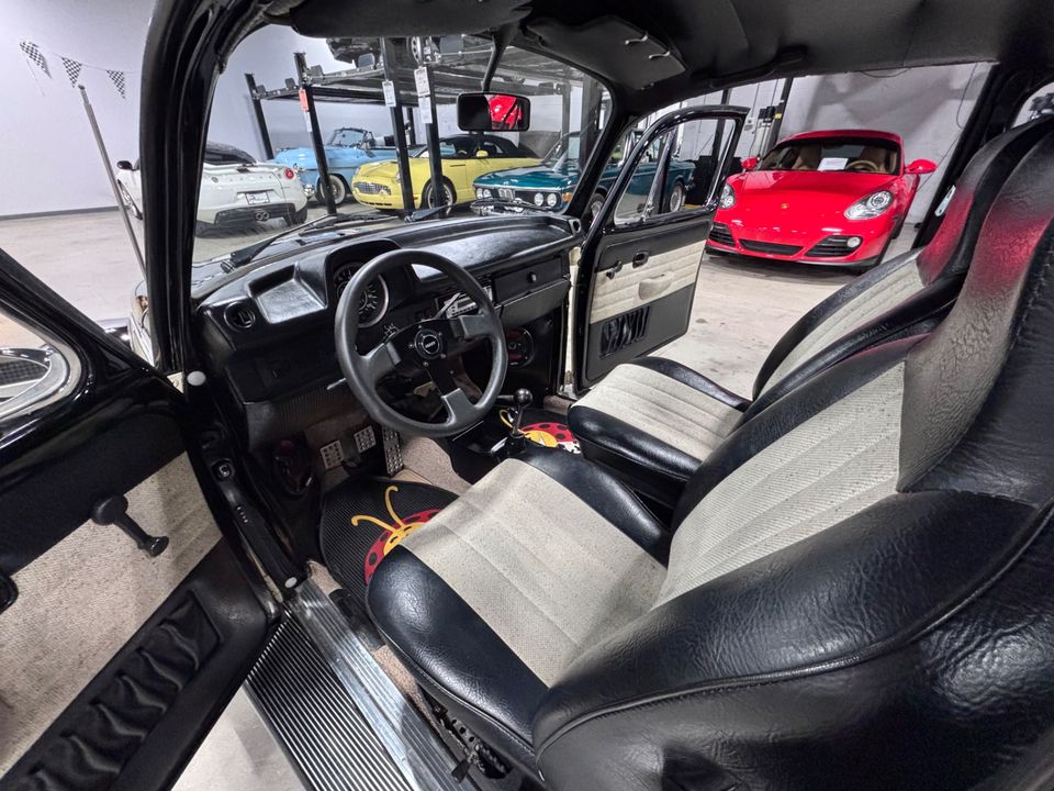 1973 VOLKSWAGEN SUPER BEETLE