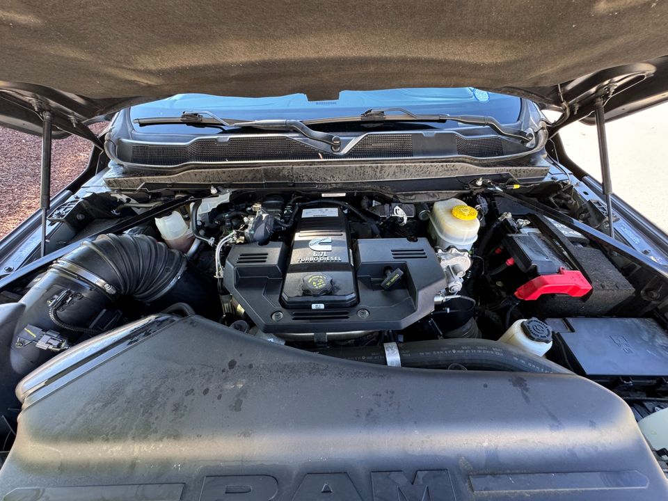 2022 Ram 2500 Limited 4x4 Mega Cab