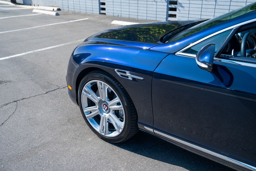 2016 Bentley Continental