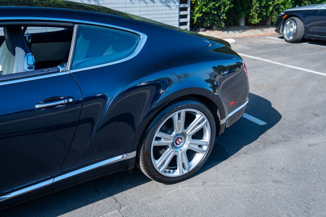 2016 Bentley Continental