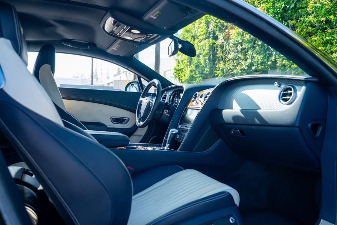 2016 Bentley Continental