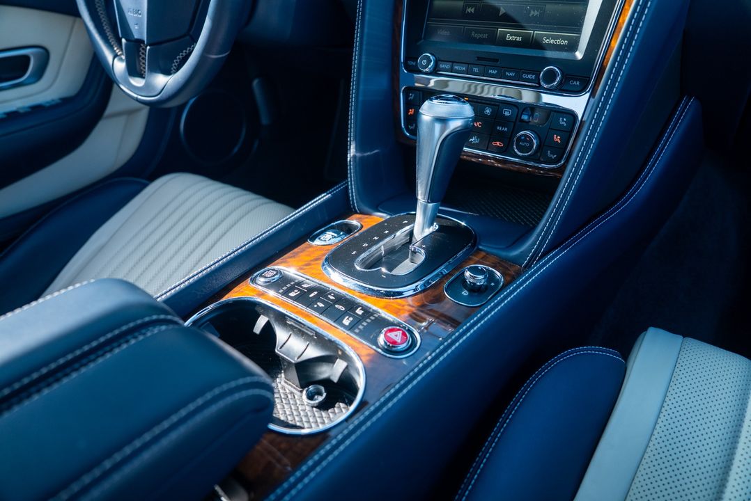 2016 Bentley Continental