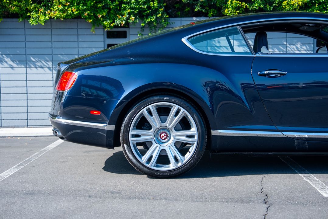 2016 Bentley Continental