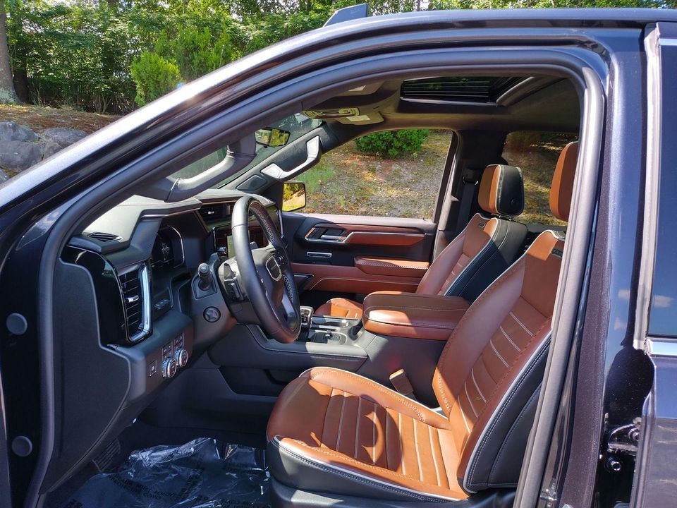 2024 GMC Sierra 1500