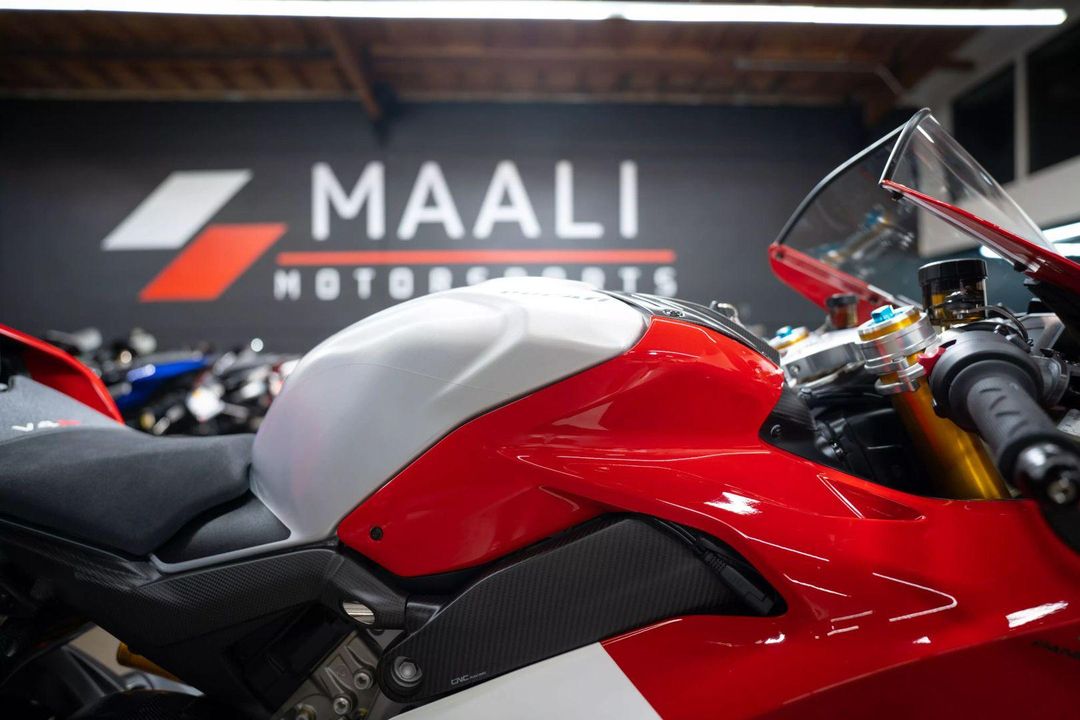 2023 Ducati Panigale V4 R
