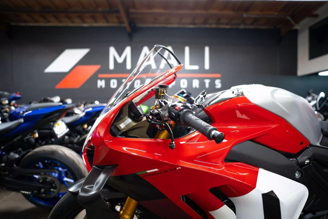 2023 Ducati Panigale V4 R