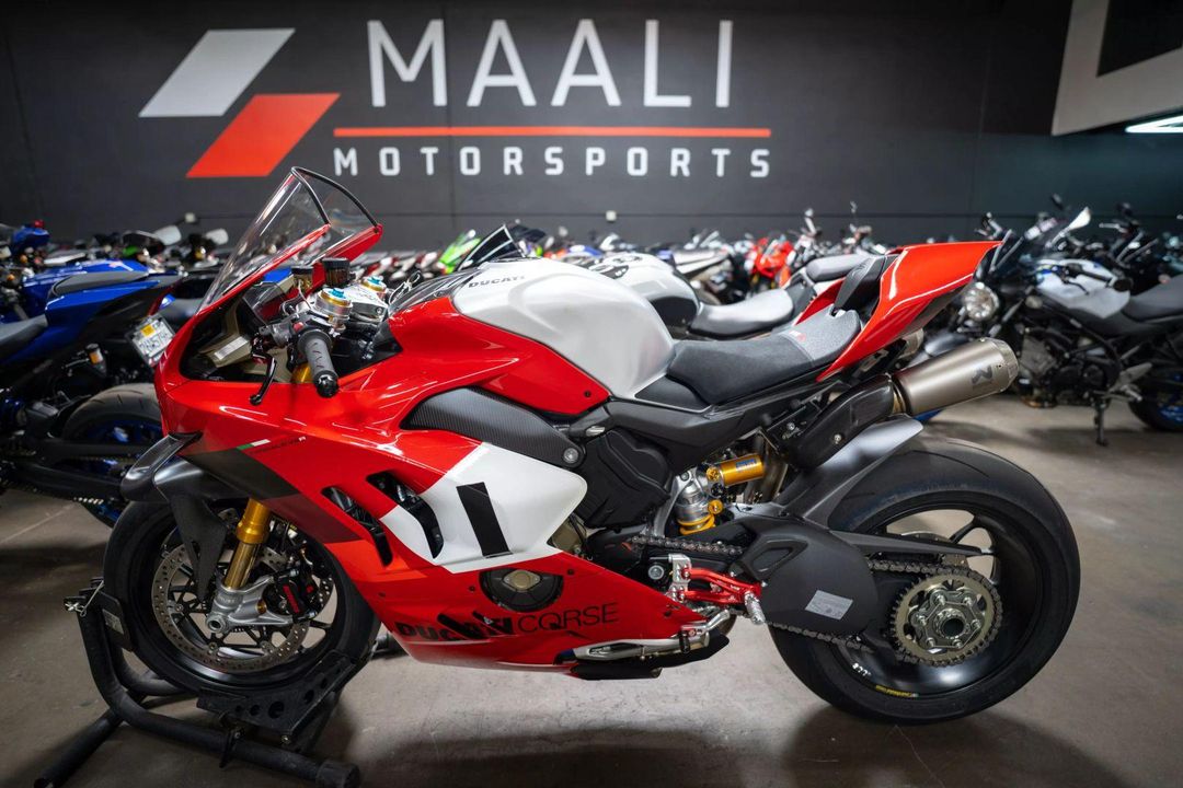 2023 Ducati Panigale V4 R