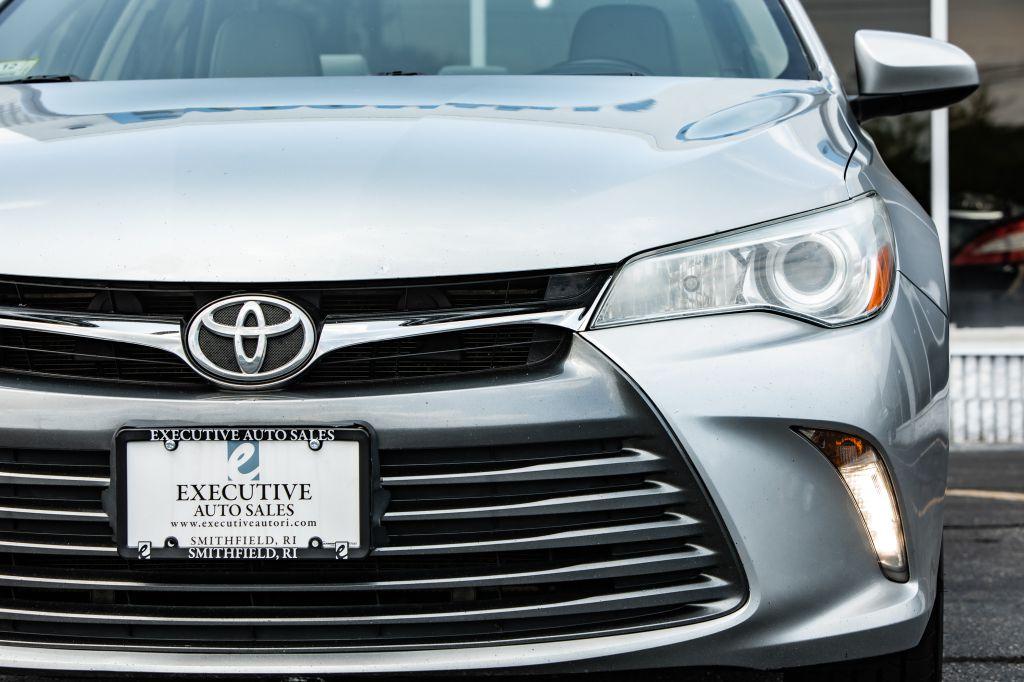 2015 Toyota CAMRY XLE