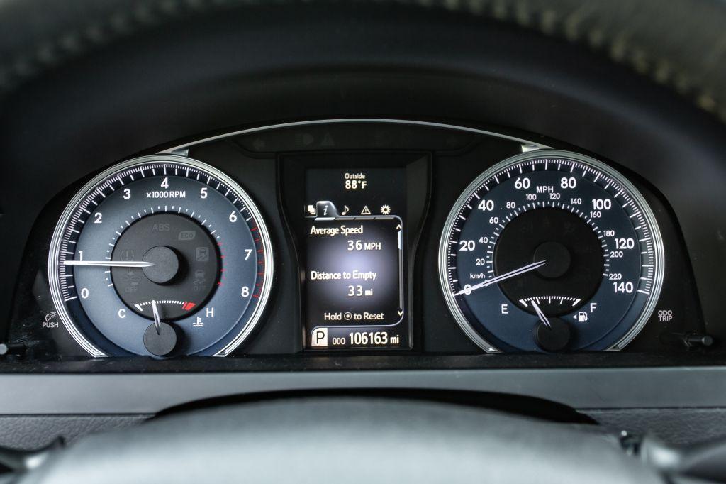 2015 Toyota CAMRY XLE