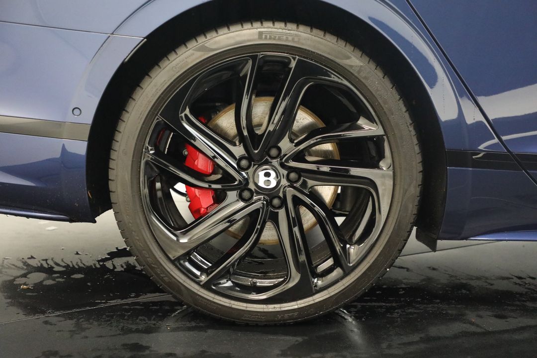 2025 Bentley Flying Spur