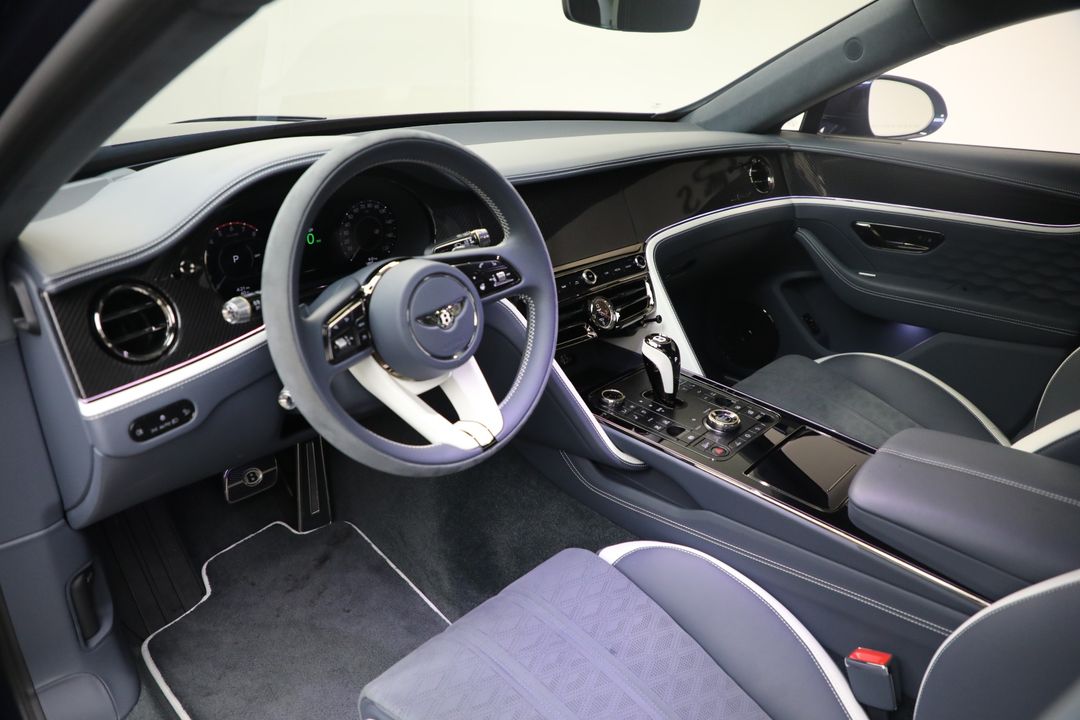2025 Bentley Flying Spur