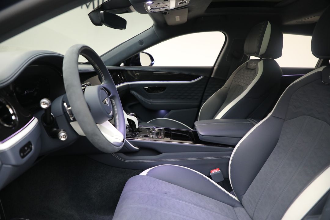 2025 Bentley Flying Spur