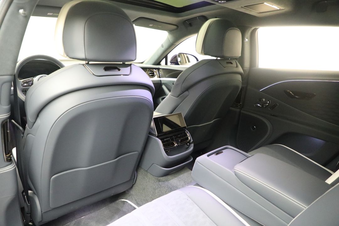 2025 Bentley Flying Spur