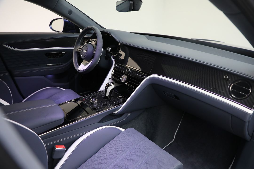 2025 Bentley Flying Spur