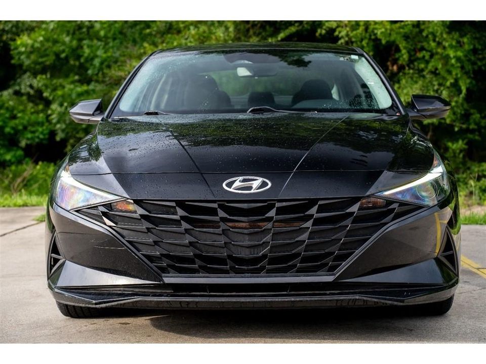 2022 Hyundai Elantra