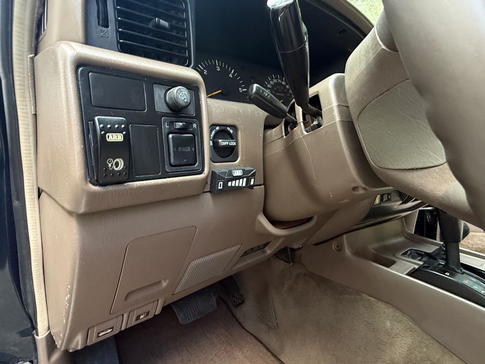 1996 Toyota Land Cruiser 80 Triple locked Owners build beautiful