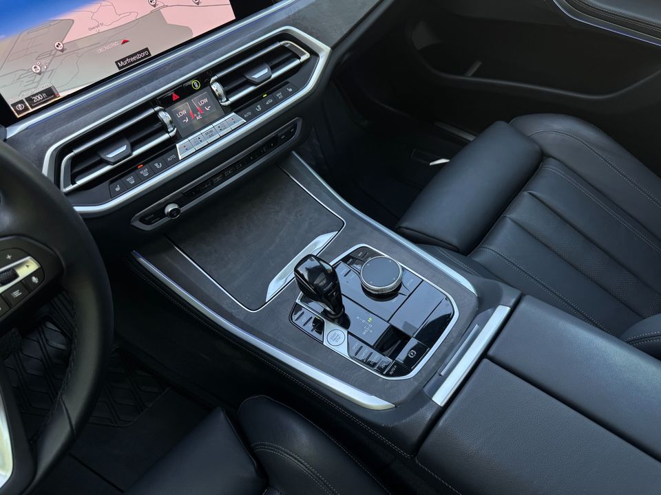 2022 BMW X5