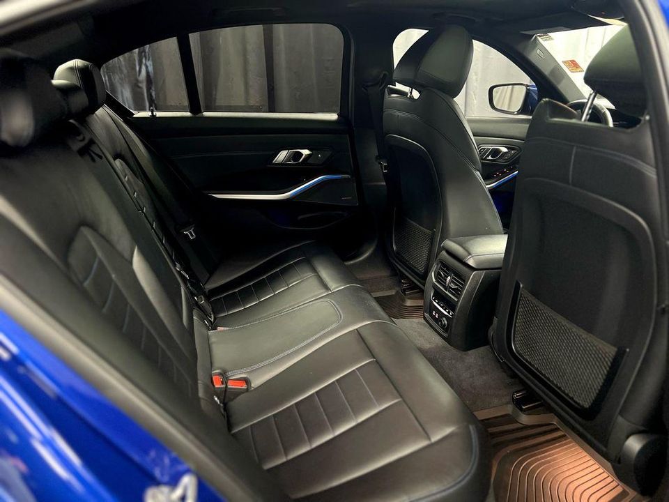 2019 BMW 330i xDrive