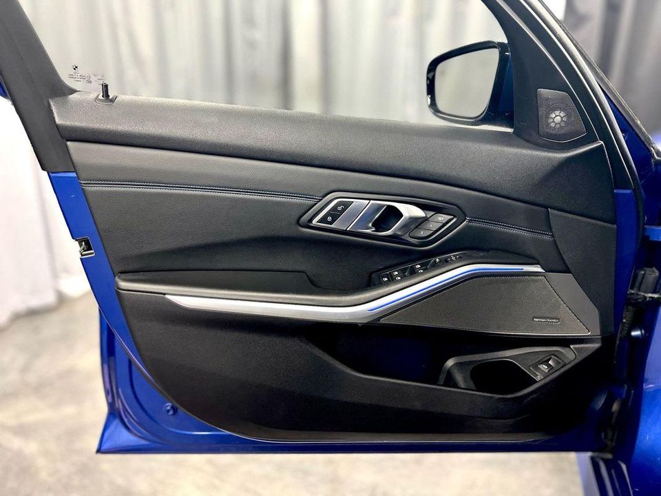 2019 BMW 330i xDrive
