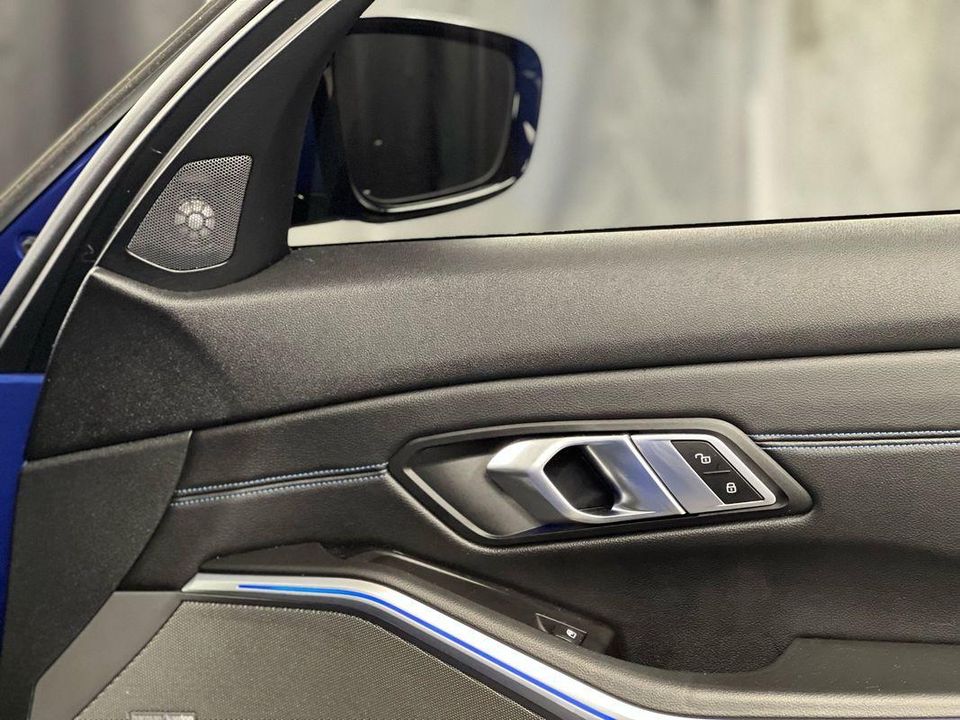 2019 BMW 330i xDrive