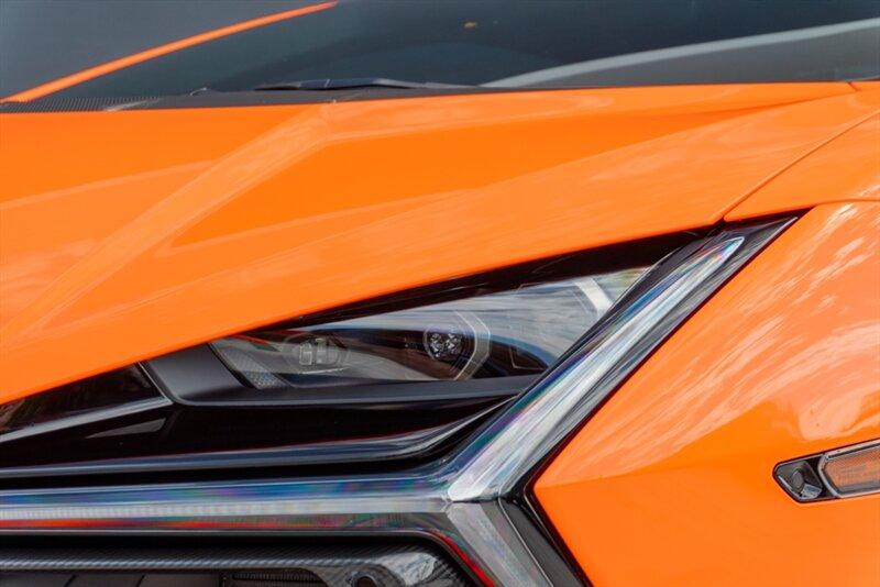 2024 Lamborghini Revuelto