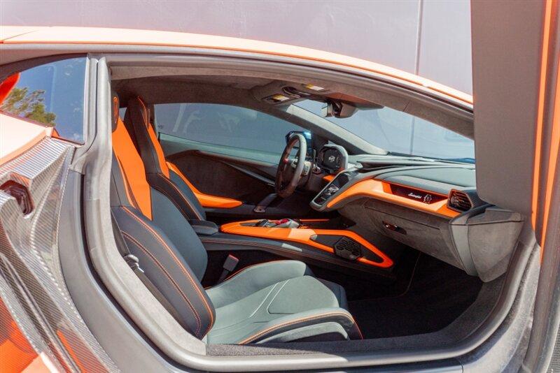 2024 Lamborghini Revuelto