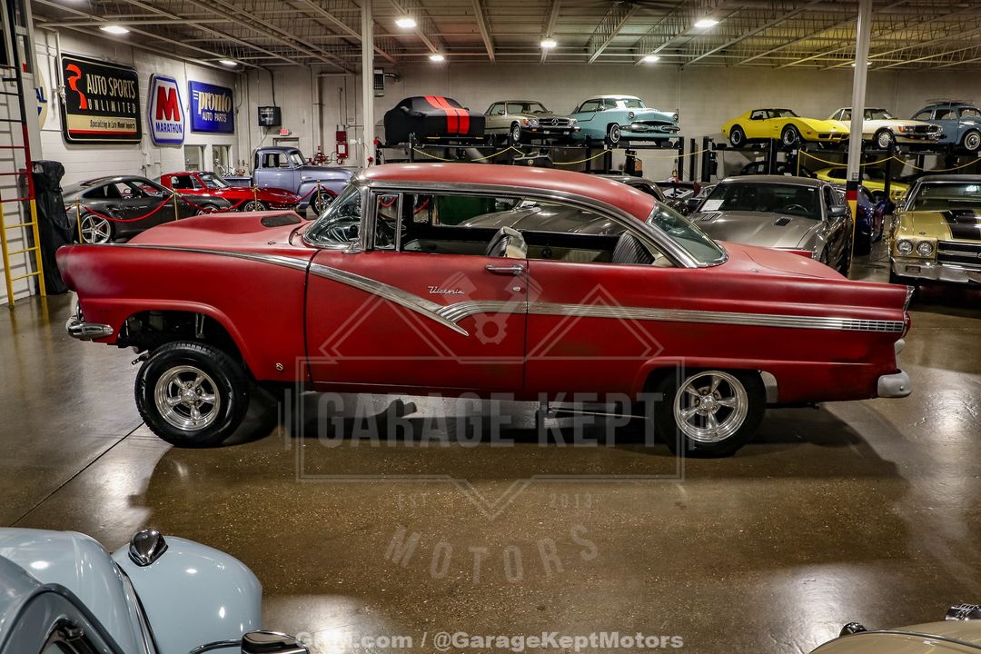 1956 Ford Fairlane