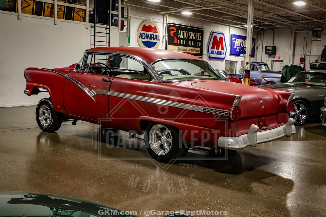 1956 Ford Fairlane